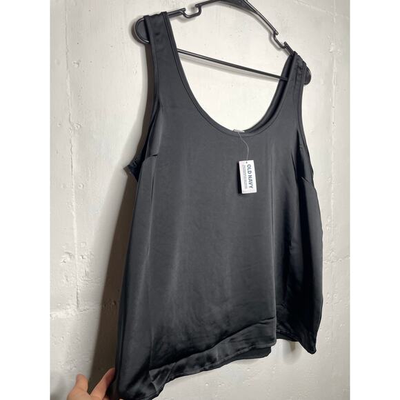 NEW Old Navy Black Silky Tank Top Size Large - Picture 2 of 5